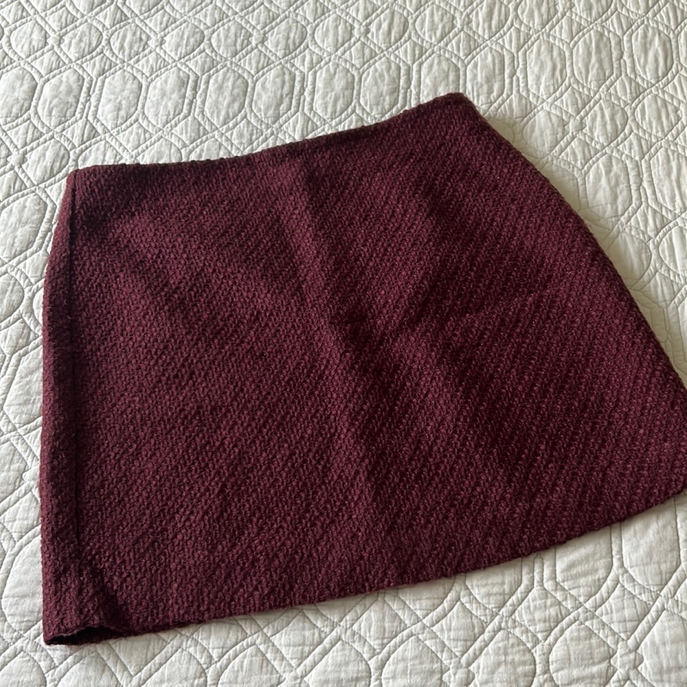 LOFT textured skirt